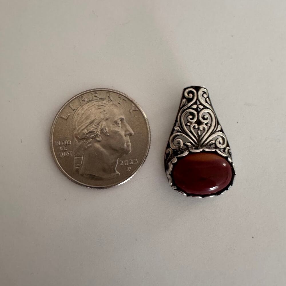 Vintage 925 Sterling Silver Carnelian Cabochon Red Stone Pendant Scrollwork 4g - Picture 3 of 4